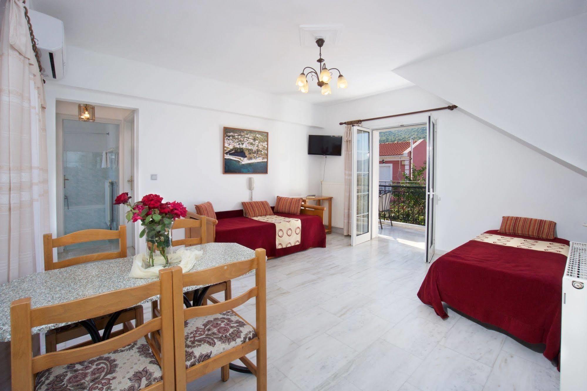 Diamanto Complex Aparthotel Karavomylos Exterior foto